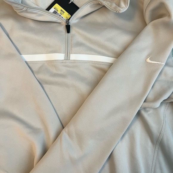 Nike golf therma fit shirt new with tags size small - Picture 2 of 3